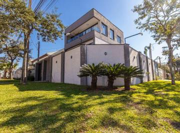 Casa de 3 quartos, Curitiba · Sobrado Triplex de Esquina no Boqueirão - Curitiba | 3 Qts (Suíte com Jacuzzi) e Piscina Aquecida