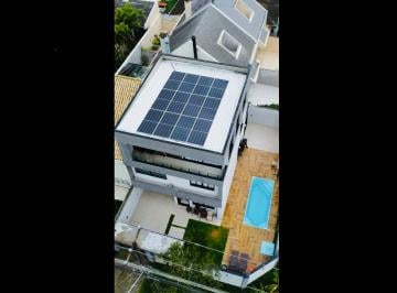 Casa de 3 quartos, Curitiba · Sobrado Triplex de Esquina no Boqueirão - Curitiba | 3 Qts (Suíte com Jacuzzi) e Piscina Aquecida