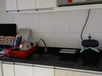 Apartamento · 50m² · 2 Quartos · 1 Vaga · Apartamento com 2 quartos, 1 vaga em condomínio Clube no Pinheirinho