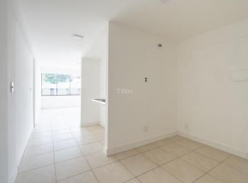 Comercial · 31m² · Uma sala para quem atende pessoas, não planilhas.