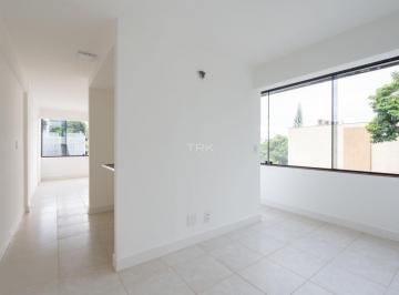 Comercial · 36m² · Um escritório claro nas ideias e no espaço.