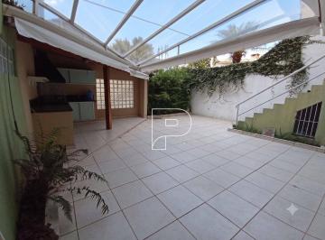 Casa · 305m² · 3 Quartos · 3 Vagas · Casa de Condomínio para venda e aluguel em Pinus Village de 305.00m² com 3 Quartos, 1 Suite e 3 Gara