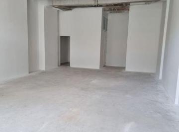 Comercial · 98m² · 1 Vaga · Imóvel Comercial para alugar em Paraíso de 98.00m² com 1 Garagem