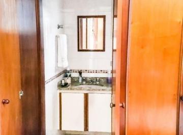 Casa · 268m² · 4 Quartos · 5 Vagas · Casa para venda em Jardim Das Vertentes de 268.00m² com 4 Quartos, 2 Suites e 5 Garagens
