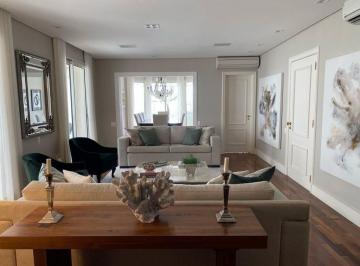 Apartamento · 260m² · 3 Quartos · 4 Vagas · Apartamento para venda em Morumbi de 260.00m² com 3 Quartos, 3 Suites e 4 Garagens