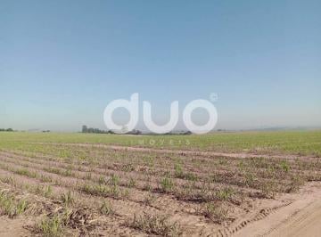 Fazenda com 1 dormitório à venda, 1210000 m² por R$ 9.000.000 - Paredão Vermelho - Piracicaba/SP · Fazenda com 1 dormitório à venda, 1210000 m² por R$ 9.000.000,00 - Paredão Vermelho - Piracicaba/SP