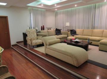 Apartamento · 242m² · 4 Quartos · 2 Vagas · Apartamento com 4 dormitórios à venda, 242 m² por R$ 950.000,00 - Alto - Piracicaba/SP
