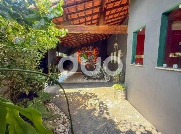 Casa · 205m² · 2 Quartos · 2 Vagas · Casa à venda em Piracicaba (SP) – 2 quartos, 1 suíte, 3 salas e 2 vagas