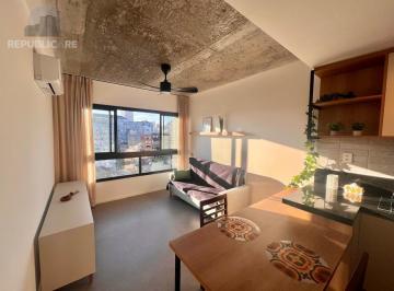 Livinh-Amplo · Lindo Apartamento Mobiliado na Go Cidade Baixa.