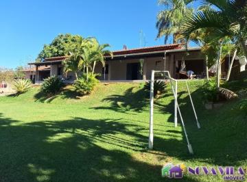 Foto 01 · Chácara à venda em Jaguariúna-SP, santo Antônio do jardim: 3 quartos, sala, 3 banheiros, 3 vagas de