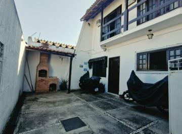 Casa de 2 quartos, Rio de Janeiro · Casa de 74 m² de área total com 2 quartos à venda em Campo Grande-excelente localização.