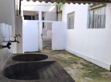 Casa de 2 quartos, Contagem · Alugue casa 02 qtos com área Riacho Contagem