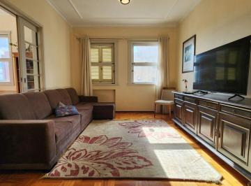 Apartamento de 3 quartos, Pelotas · Apartamento 3 Dormitórios com Sacada Próximo ao Calçadão - Edifício Tuyuty