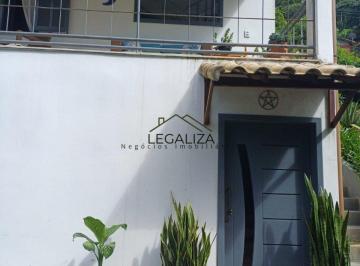 Casa de 4 quartos, Nova Friburgo · Maravilhosa Casa a Venda em Mury
