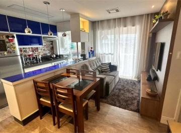 Apartamento de 2 quartos, São Paulo · Apartamento na Parada Inglesa, 2 dormitórios, 1 suíte, 2 banheiros e 1 vaga.