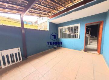 Casa · 90m² · 2 Quartos · 1 Vaga · Casa com 2 quartos, ao lado de todo comércio da Trindade.
