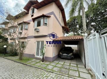 Casa · 175m² · 4 Quartos · 2 Vagas · Excelente casa de 4 quartos com 2 suites em Maria Paula