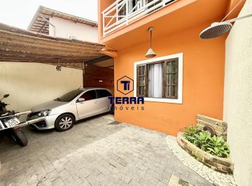 Casa · 85m² · 2 Quartos · 2 Vagas · Ótima casa em Maria Paula com 2 quartos, amplo quintal e vaga para 2 carros.