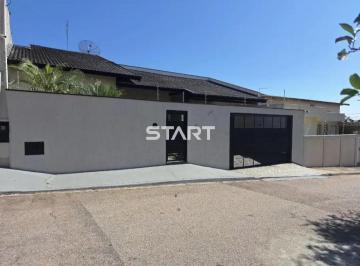 Casa · 250m² · 3 Quartos · 2 Vagas · Casa térrea