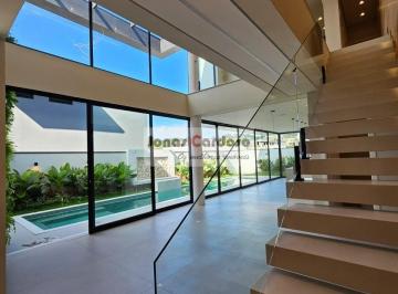 Foto 01 · Casa de Luxo em Condomínio: 3 Quartos, 3 Suítes, 2 Salas, 5 Banheiros, 4 Vagas - Mogi das Cruzes-SP