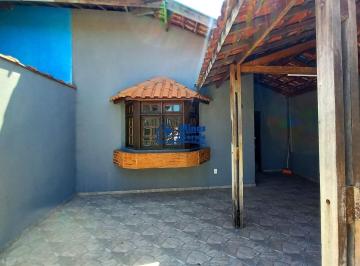 Foto 01 · Casa Geminada para Locação no Bosque dos Ipês - 02 Quartos, Quintal e 02 Vagas de Garagem