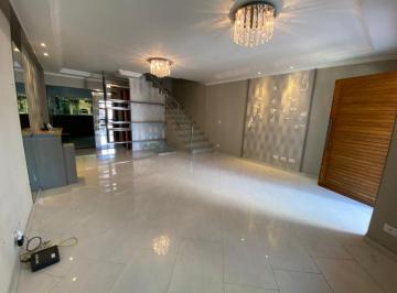 Casa de 3 quartos, São Paulo · Sobrado reformado na Vila Maria com 3 suítes, sendo uma master com sacada.