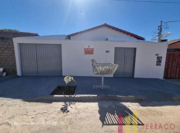 FACHADA · Casa, Setor Oeste, Uruaçu, GO