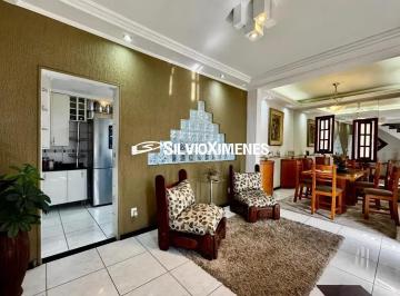 Casa · 268m² · 3 Quartos · 1 Vaga · Casa com 3 quartos à Venda, Carlos Prates - Belo Horizonte