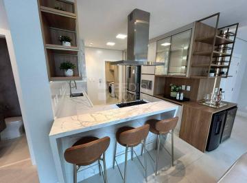 Apartamento · 132m² · 4 Quartos · 2 Vagas · Solar di Capri Apartamento 04 Dormitórios Locação Anual Centro Balneário Camboriú