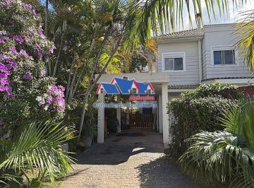 Casa · 172m² · 3 Quartos · 2 Vagas · Casa no Scenic Alphaville, Oportunidade de 3 dorm
