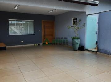18635615230.jpg · SOBRADO COM 3 QUARTOS SENDO UMA SUÍTE A VENDA NA REGIÃO LESTE DE LONDRINA.