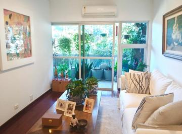 Apartamento · 78m² · 2 Quartos · 2 Vagas · Excelente apartamento reformado, com 78 m² Alto Leblon