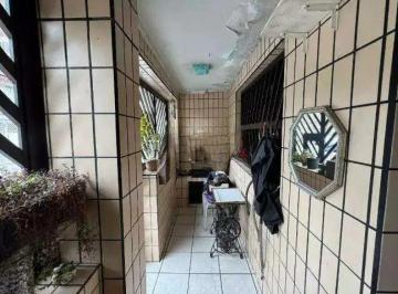 Casa de 3 quartos, Santos · Sobrado 150 mts 03 dorm 02 wcs sem garagem com quintal e varanda Santos SP Marapé
