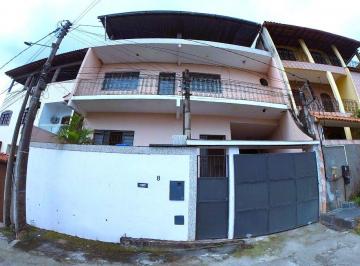Casa de 4 quartos, Niterói · Casa Ampla com Potencial para Duas Moradias – Fonseca – Niterói