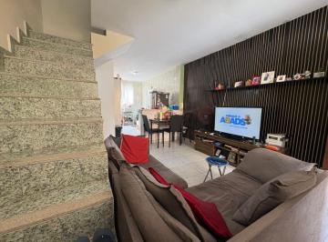 Casa de 2 quartos, Rio de Janeiro · Casa de 72 m² com 2 quartos à venda em Olaria