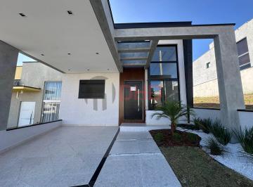 Casa · 151m² · 3 Quartos · 2 Vagas · Casa com piscina no Condomínio Horto Florestal Villagio