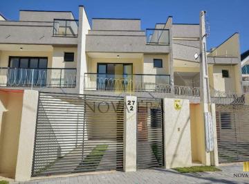 Casa · 131m² · 3 Quartos · 3 Vagas · Sobrado 3 Quartos Água Verde 131m² por R$899.000,00 Oportunidade única