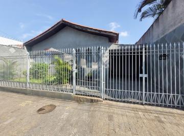 Casa · 195m² · 3 Quartos · 4 Vagas · Casa Térrea com 3 Dormitórios, 3 banheiros e Churrasqueira – Vila Saúde