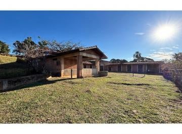 Rural · 60000m² · 8 Quartos · 15 Vagas · Haras/Sítio 60.000m² à Venda - Chácara - Água Comprida
