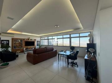 Apartamento · 230m² · 4 Quartos · Apartamento à venda no Itararé em São Vicente.