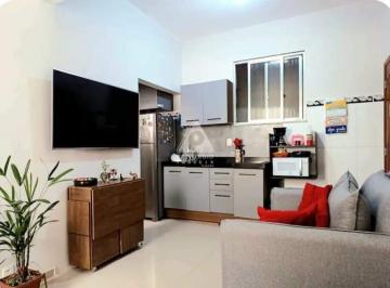 Apartamento · 31m² · 1 Quarto · Conjugado Reformado Pronto pra Rentabilizar na Quadra da Praia Copacabana