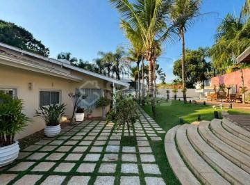 Casa · 900m² · 5 Quartos · 6 Vagas · Viva o Extraordinário no Condomínio São Joaquim: Casa Semi Térrea de Alto Padrão com Lazer Completo,
