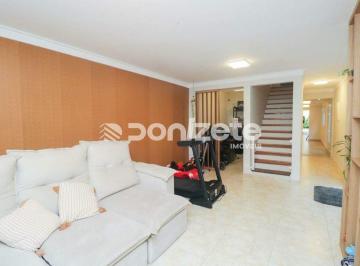 Casa · 250m² · 4 Quartos · 2 Vagas · Sobrado à venda em Santa Teresinha, Santo André com 4 quartos, piscina, 2 vagas. Aceita financiament