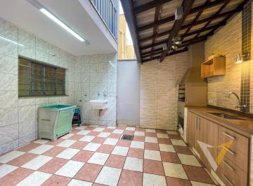 Casa · 145m² · 2 Quartos · 2 Vagas · Casa Sobrado à Venda no Jardim Caçula – Jundiaí/SP