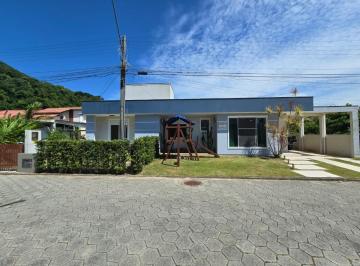 ba785785-bf32-4c61-a2c7-8a5d49d2c8aa · Casa no condomínio Condomínio Residencial Águas da Cachoeira para venda com 4 quartos, sendo 3 suíte