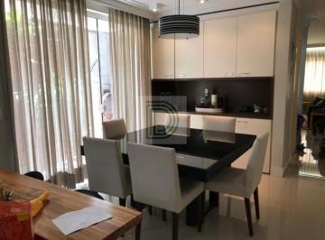 Casa · 180m² · 3 Quartos · 2 Vagas · Linda Casa à Venda Próxima ao Metrô Vila Sônia | 3 Dormitórios | Reformada | 2 Vagas