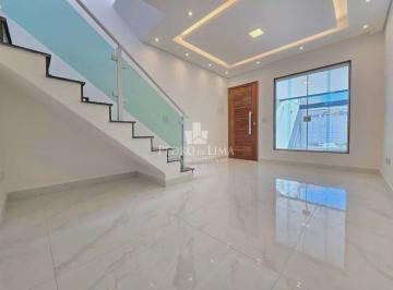 Casa · 105m² · 3 Quartos · 2 Vagas · Sobrado frontal, 3 dormitórios sendo 1 suíte, 2 vagas, quintal e 105 m² na Vila Matilde