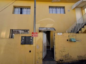 Casa · 50m² · 3 Quartos · Casa com 3 dormitórios, sala, cozinha e banheiro na Vila Gustavo.