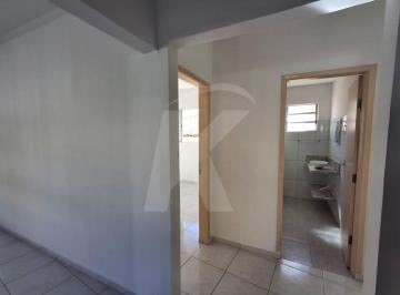 Casa · 50m² · 3 Quartos · Casa com 3 dormitórios, sala, cozinha e banheiro na Vila Gustavo.