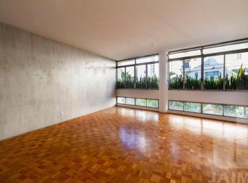 Apartamento · 180m² · 3 Quartos · 1 Vaga · Apartamento reformado em Santa Cecilia com 02 dormitórios 01 vaga